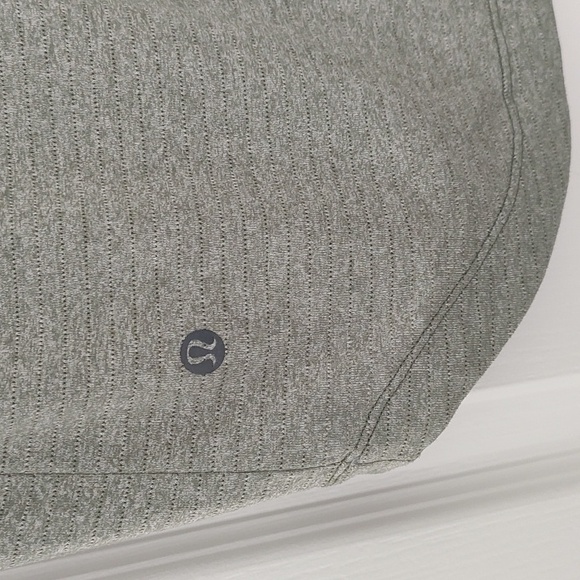 Lot 3 Mens Athletic T-Shirts Lululemon RHONE CUTS Blue Green Black M Short Sleev - Picture 6 of 14